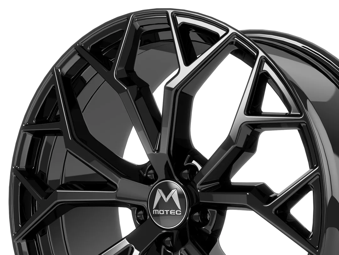 Motec MCT17 Bull
